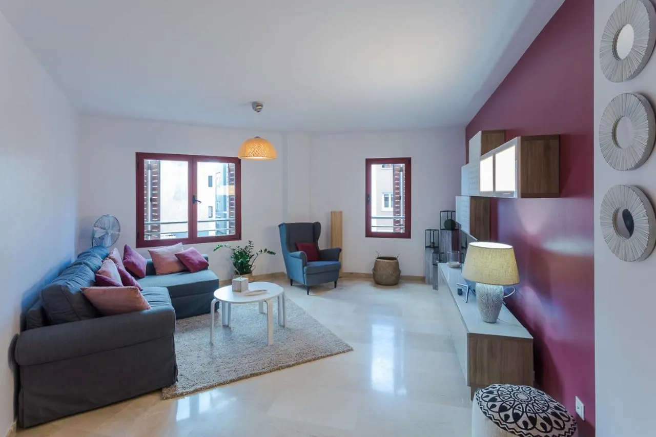 Piso Moderno 2 Habitaciones Las Canteras contacts